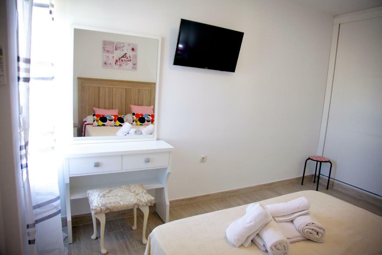 Iris Vistas Benalmadena Appartement Buitenkant foto