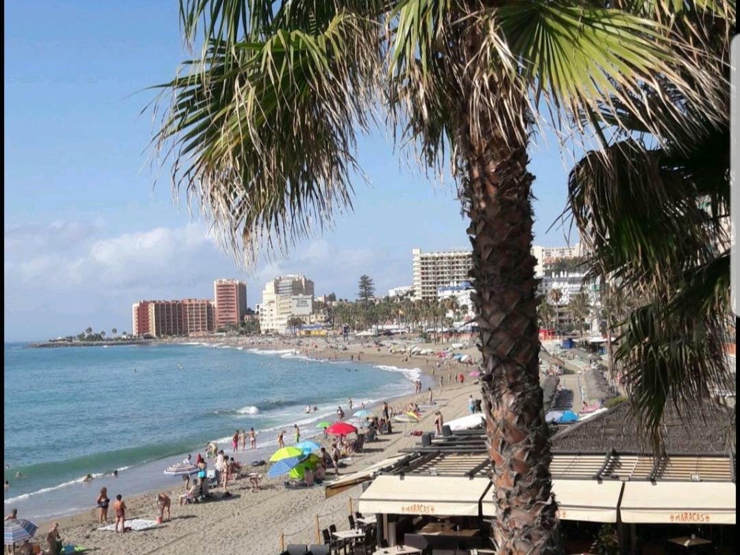 Iris Vistas Benalmadena Appartement Buitenkant foto